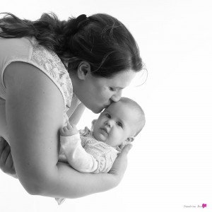 photographe-studio-portrait-maternite-bernede